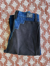 Load image into Gallery viewer, Vintage Western Ethics Jeans
