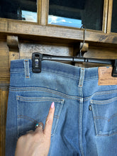 Load image into Gallery viewer, Men’s Vintage Levi’s 517
