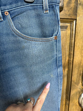 Load image into Gallery viewer, Men’s Vintage Levi’s 517
