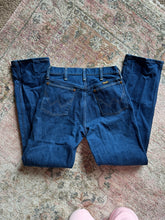 Load image into Gallery viewer, Vintage Women’s Wrangler Jeans
