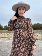 Load image into Gallery viewer, Boho Floral Midi Dress
