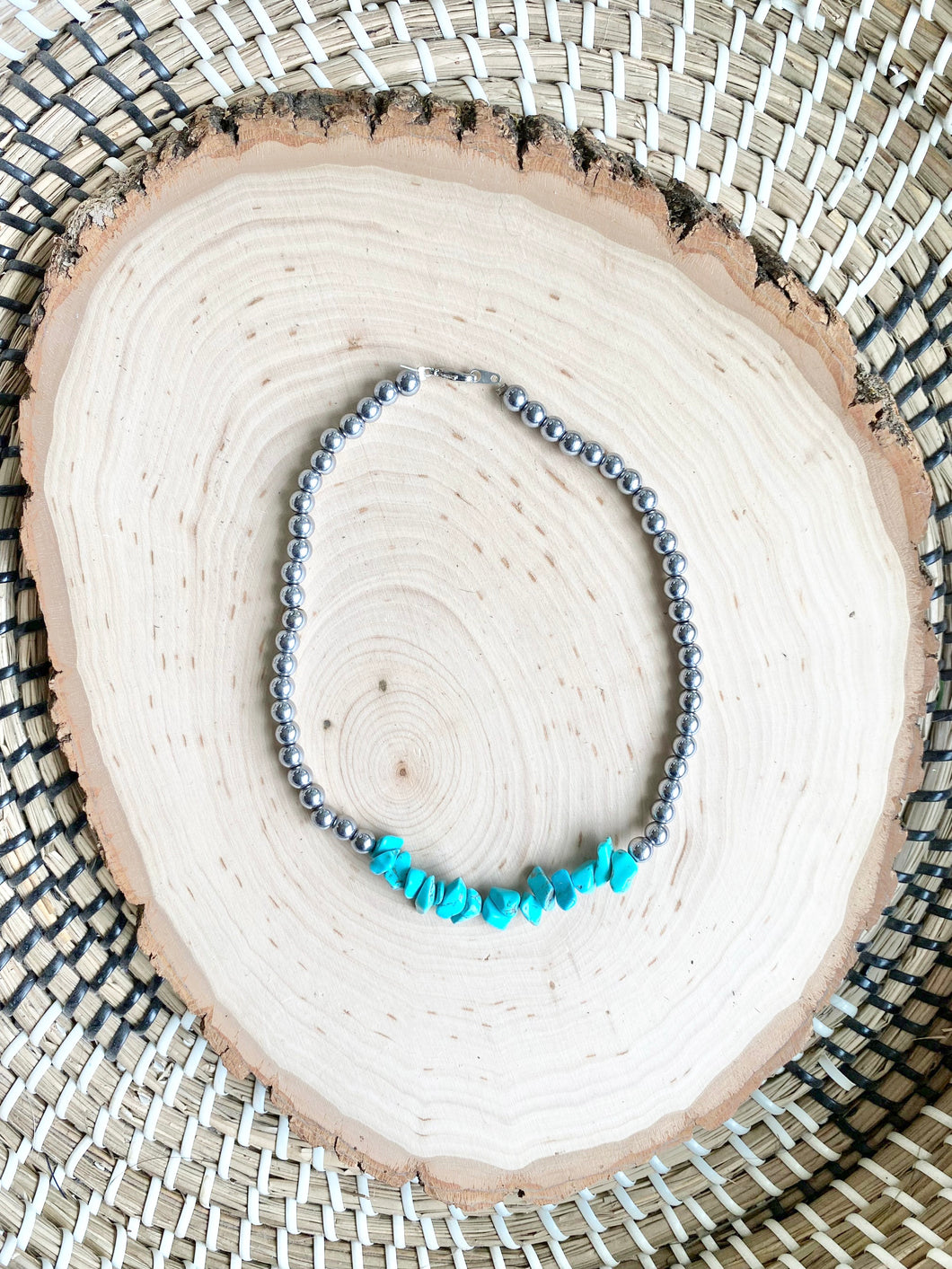 Silver bead Turquoise chip choker