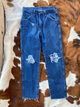 Load image into Gallery viewer, Distressed Rustler Jeans 30 inch
